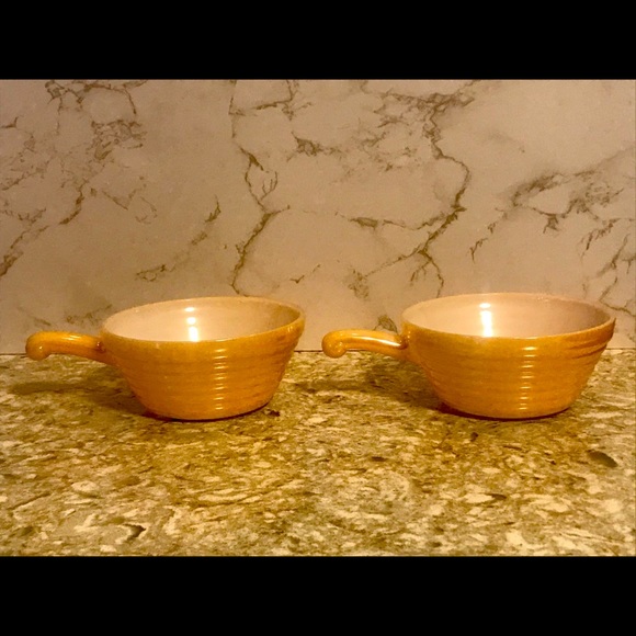 2 Fire King Ovenware Beehive Bowls - Picture 2 of 4
